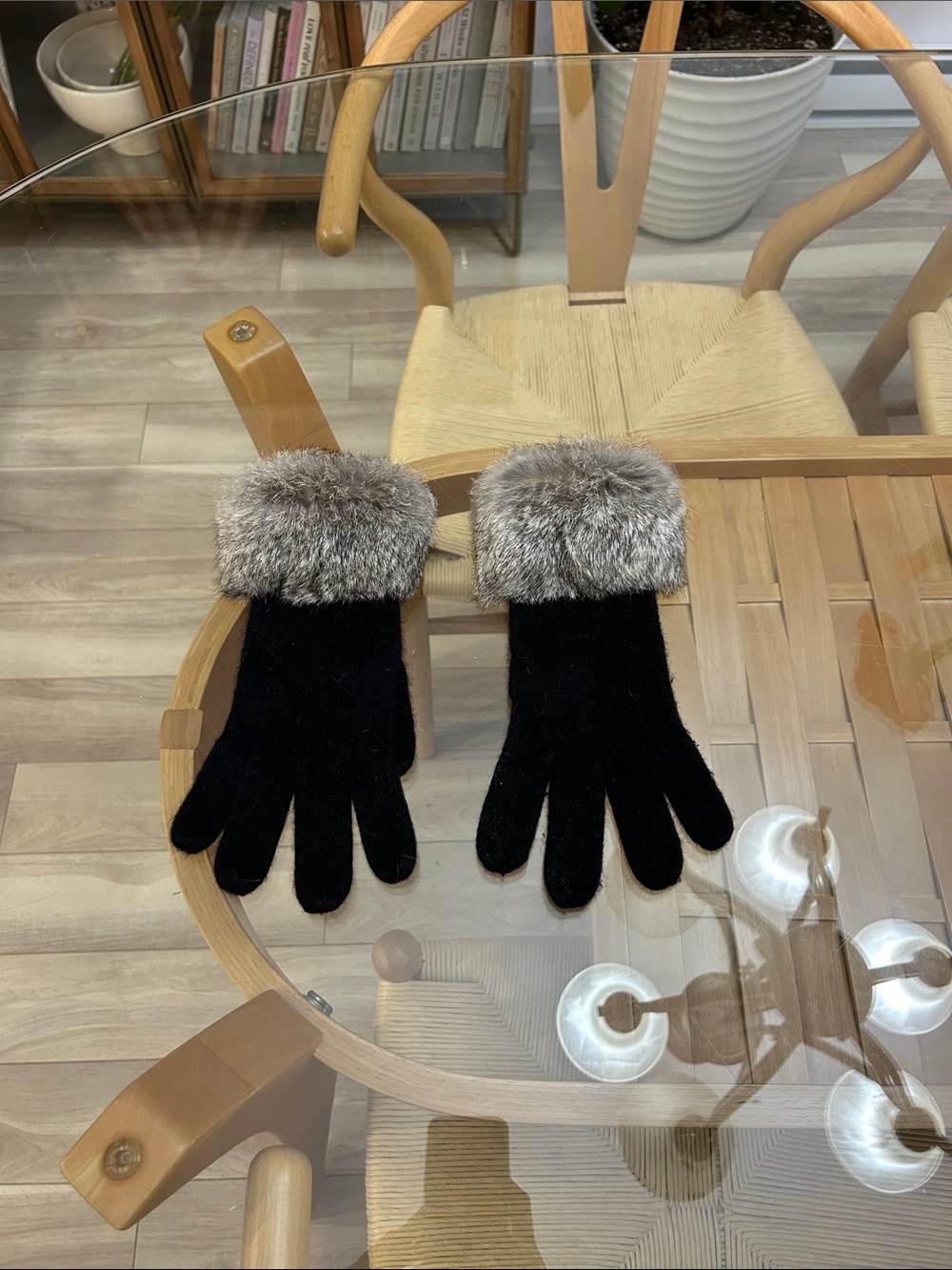 Black 100% Wool Knit Gloves with Authentic Rabbit Fur Cuff